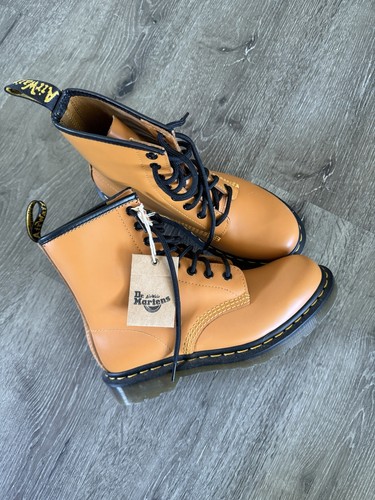 Nwt martens 1460 pumpkin - nwt,
