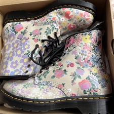 Dr. Martens Doc’s DM’s Doc